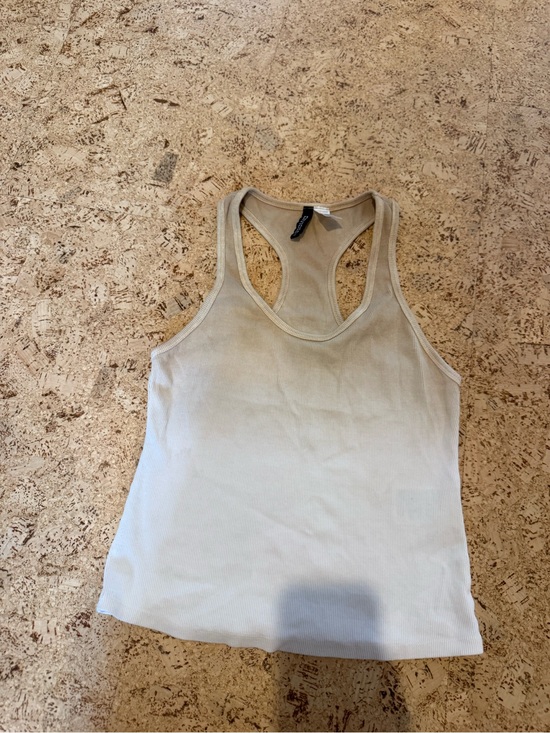 Divided Tops - Divided Racerback Tank Top - Beige/Cream Ombre